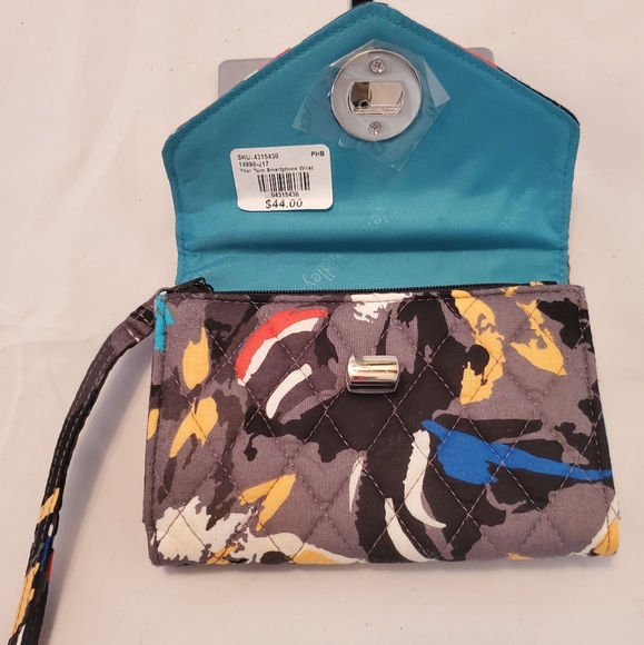 New Vera Bradley Wallet - Picture 4 of 4